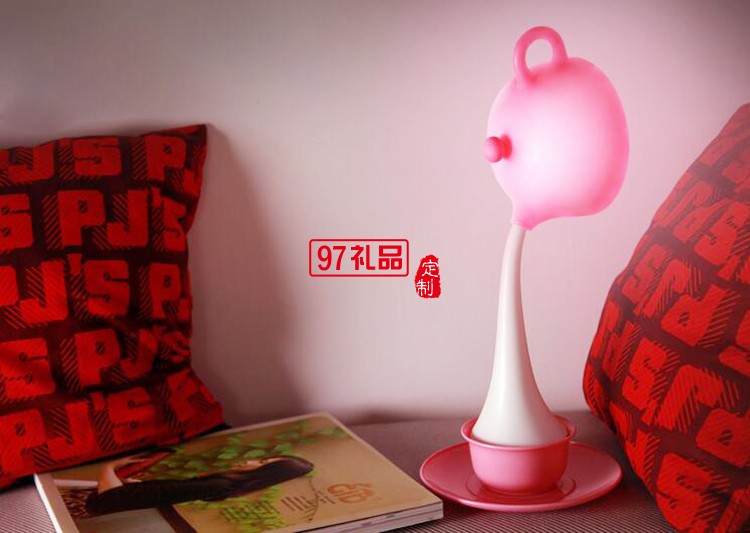 led創意倒茶杯臺燈