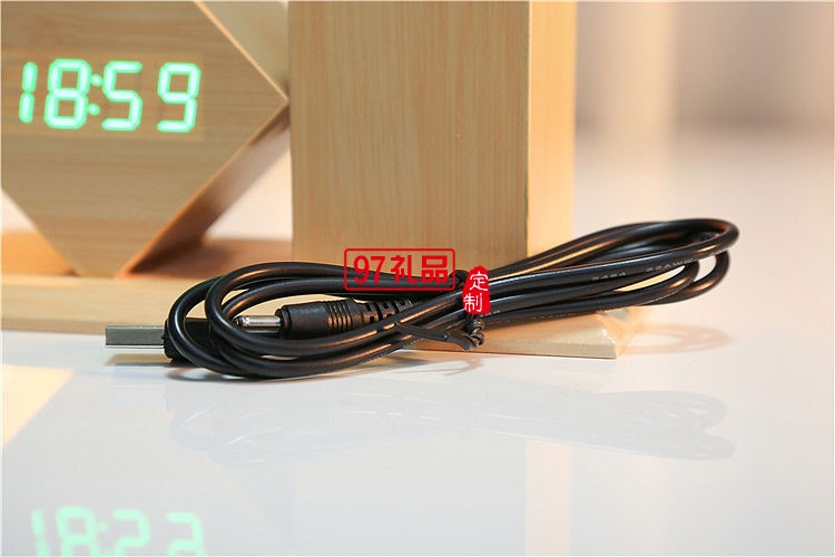 聲控鬧鐘LED木鐘創(chuàng)意筆筒時(shí)尚禮品中國(guó)銀行定制可定制logo