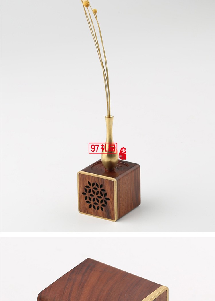 紅木質(zhì)鏤空音響 無(wú)線(xiàn)插卡戶(hù)外便捷音響室內(nèi)家用車(chē)載音樂(lè)機(jī)