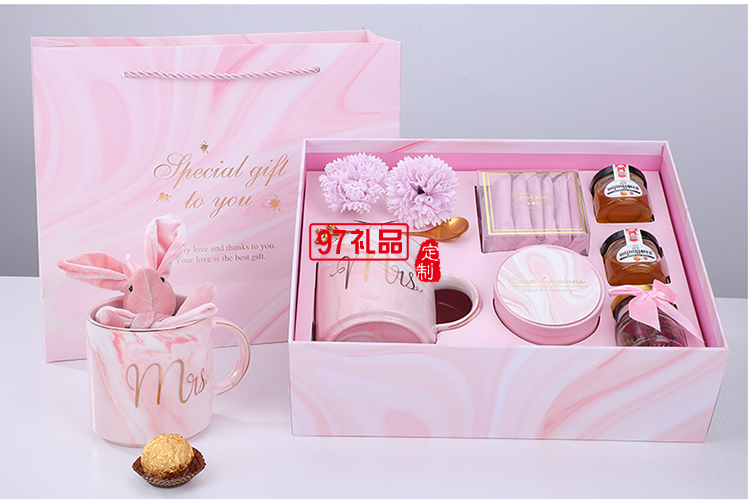 三八節禮物送員工小禮品