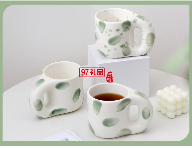 定制手繪陶瓷杯創意卡通潑墨馬克杯ins風胖胖咖啡杯