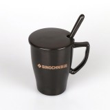 新晨醫藥定制時尚經典磨砂啞光 帶蓋勺 咖啡陶瓷杯禮品杯子定制