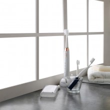 感應式充電長時間續航IPX7級防水等級電動牙刷